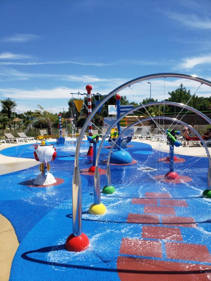 Camping Les Places Dorees Saint-Jean-de-Monts Ngoại thất bức ảnh